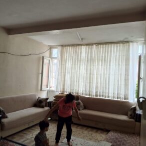 NARLICA MAHALESİ 27 MAYIS CADDESİ ÜZERİ 2 KATLI MÜSTAKİL EV