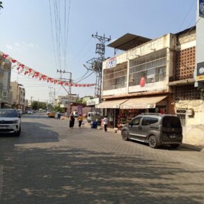 MEHMET AKİF ERSO CADDESİ ÜZERİ İŞYERİ VE EV SATILIK