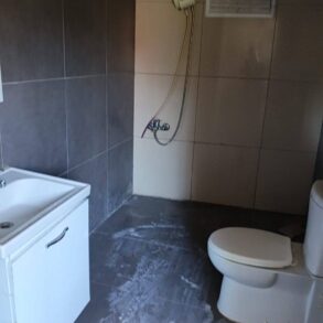 DEMETEVLER MAHALLESİ SATILIK 3 DAİRE MÜSTAKİL