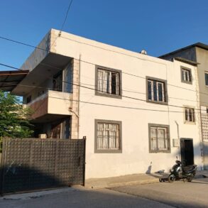 BAHÇELİEVLER MAHALLESİ SATILIK 2 KATLI MÜSTAKİL EV