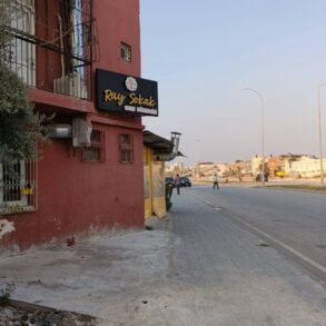 NARLICA MAHALLESİ BULVAR ÜZERİ 2 KATLI MÜSTAKİL EV SATILIK